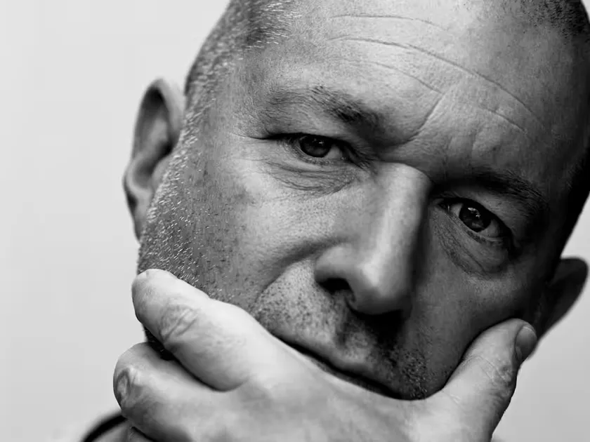 O que é feito de Jony Ive?