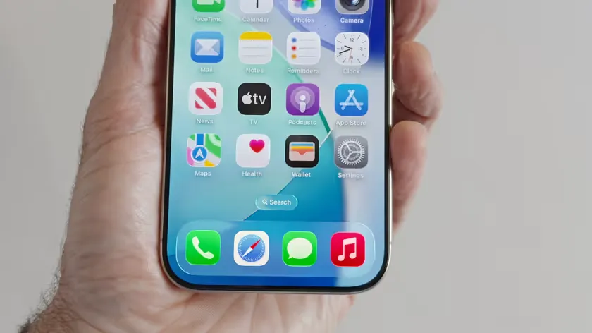 Não caias na tentação: instalar a beta do iOS 26 não é boa ideia!