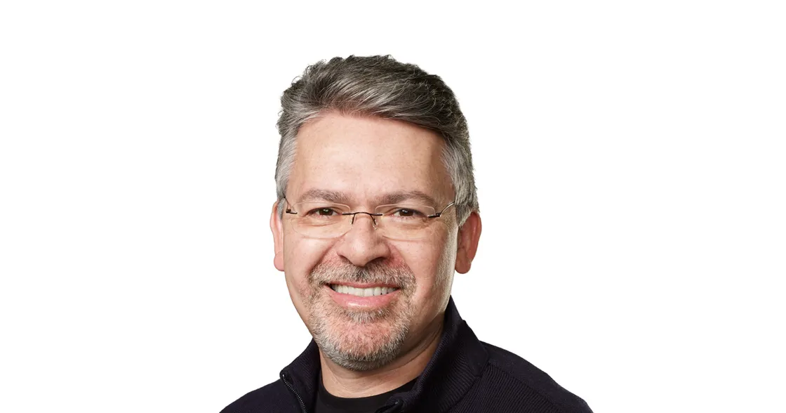 Vice-presidente de IA da Apple reforma-se após atrasos na Siri