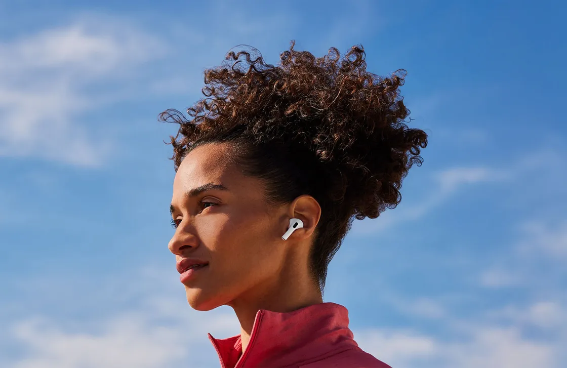 Apple está a preparar novos AirPods Pro de gama alta