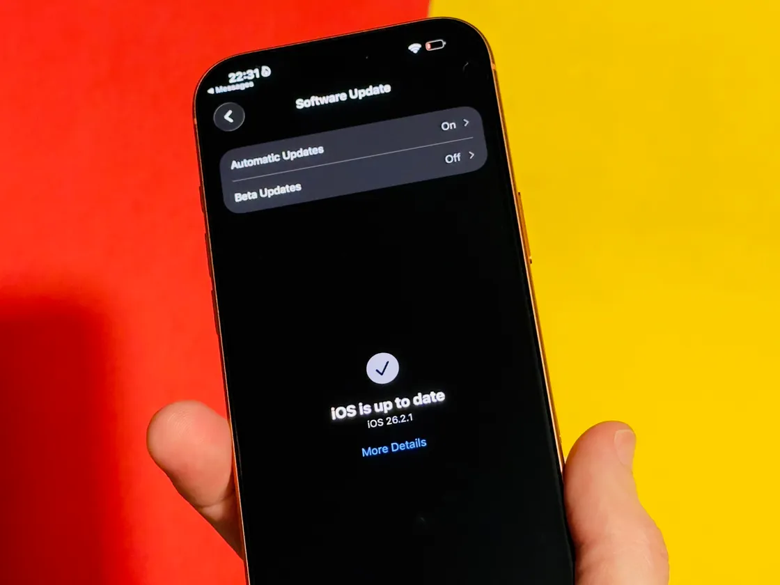 Novo estudo indica as razões para adoção lenta do iOS 26