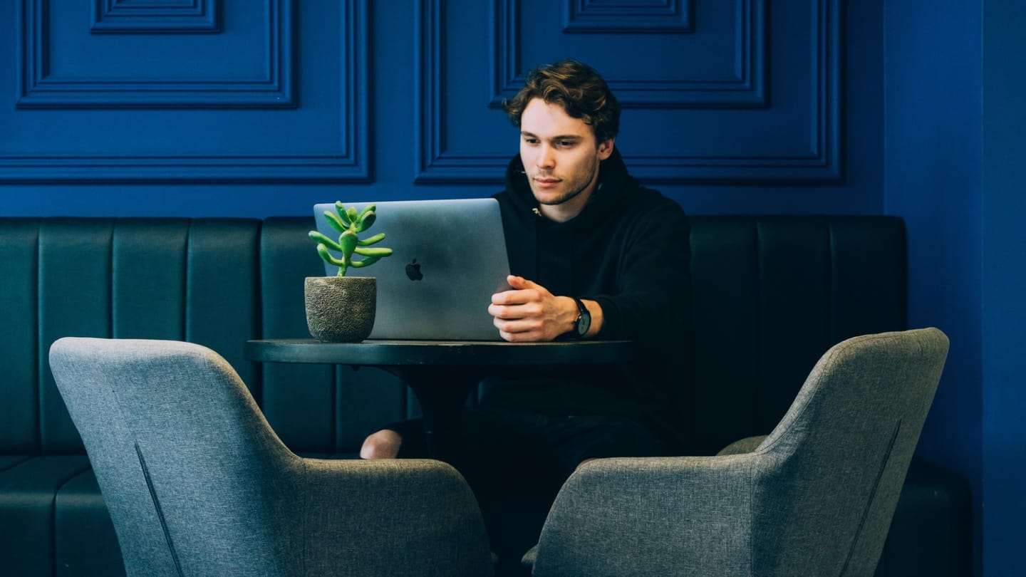 Como aceder em segurança a Wi-Fi grátis em qualquer lugar