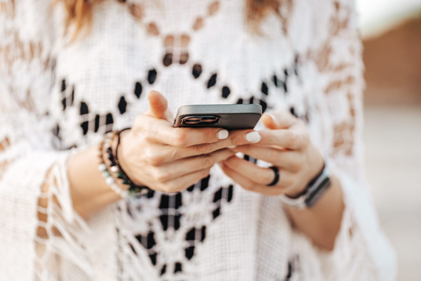 Como gerir os teus eSIM no teu iPhone com a app da Holafly
