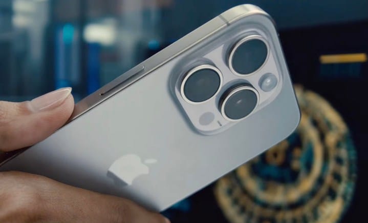 Apple iPhone 15 Pro: Reparação vai ser bem mais barata!