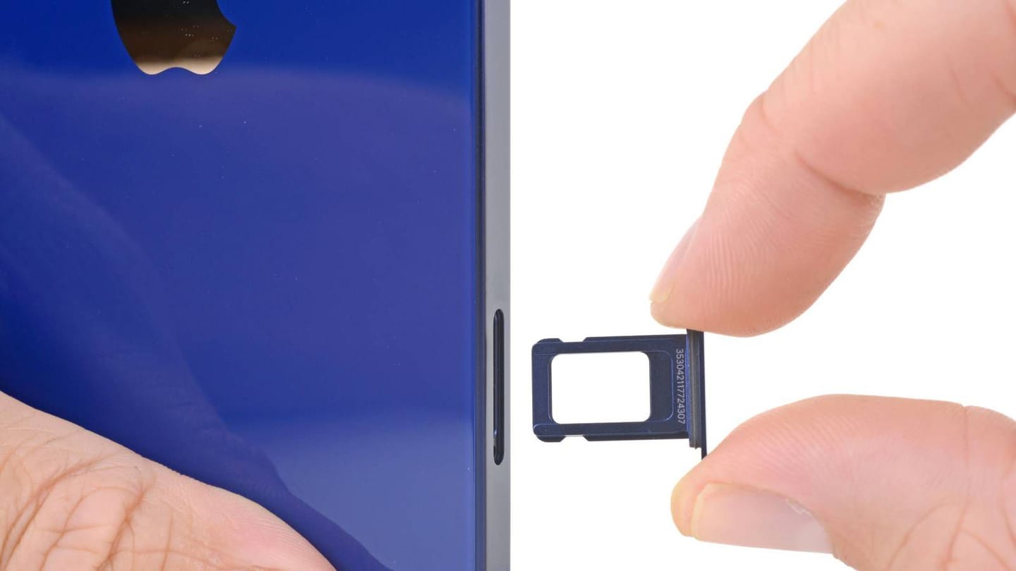 iPhone 17 poderá chegar sem slot física para cartão SIM ao mercado português