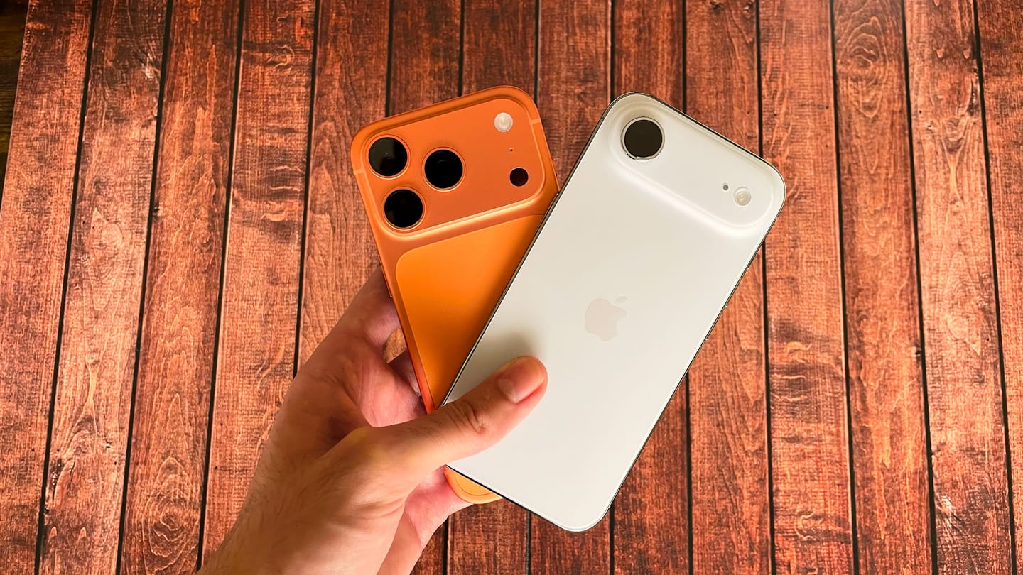 Os novos iPhones nas mãos da equipa do iFeed!