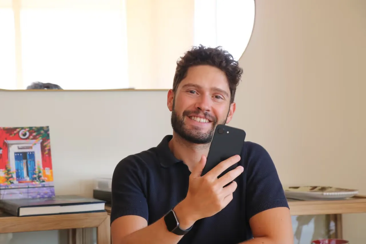 iPhone 16e (REVIEW): Positivo em quase tudo