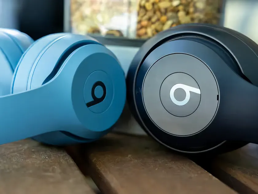 Beats Solo 4 vs Beats Studio Pro: Quais as diferenças?