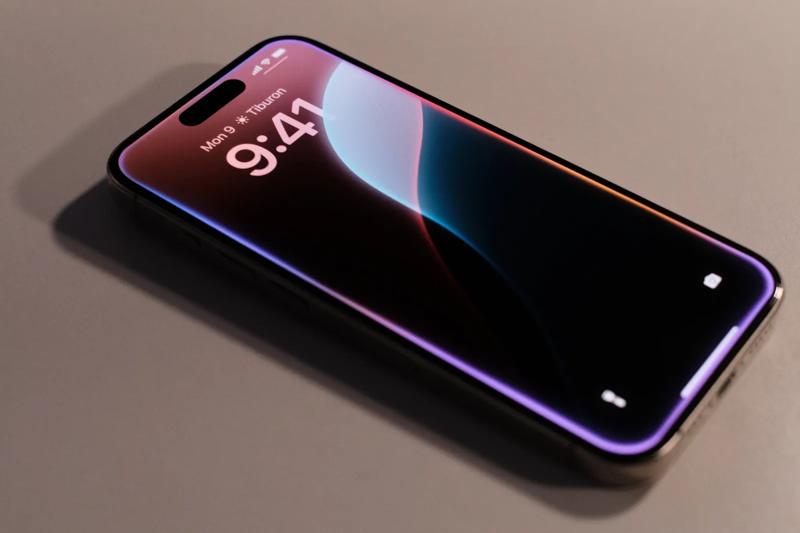 Nova Siri continua a não convencer internamente… Estará o seu lançamento em risco?