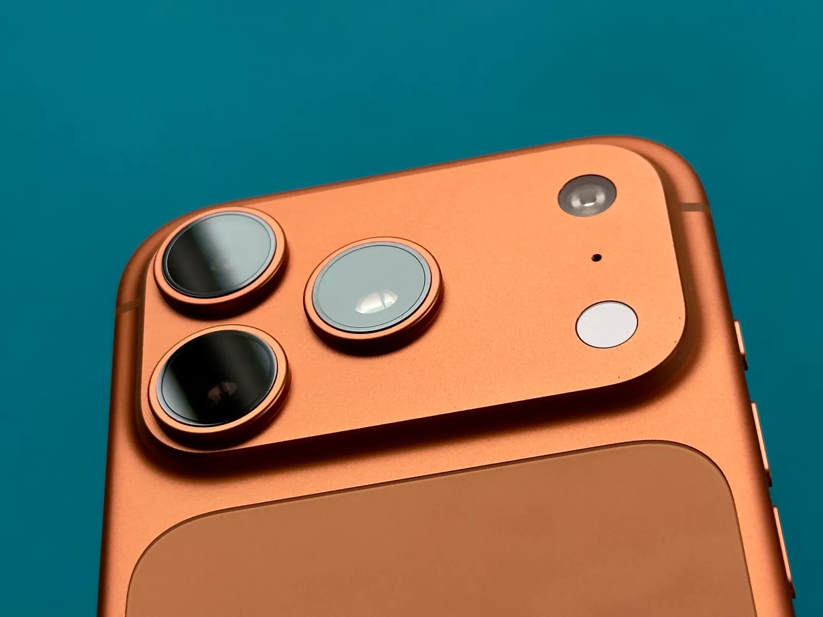 iPhone 18 Pro poderá trazer câmara com abertura variável