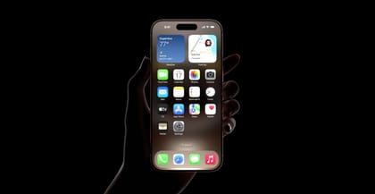 Rumor - Bateria do iPhone 16 poderá ser carregada em muito menos tempo