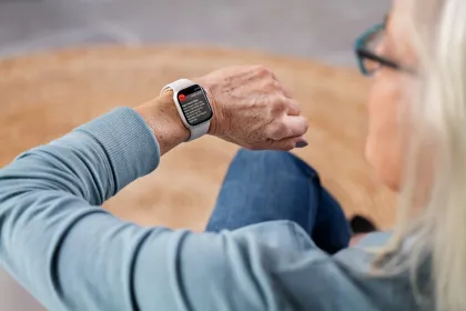 Mulher descobre cancro graças aos alertas do Apple Watch