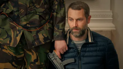 iHostage: o filme que recriou um sequestro... e me fez refém do tédio (Crítica)