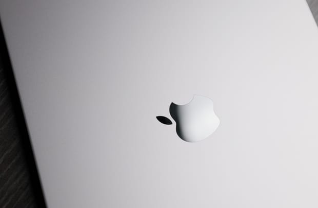 Novo MacBook Pro de 16”: o primeiro unboxing em Português!