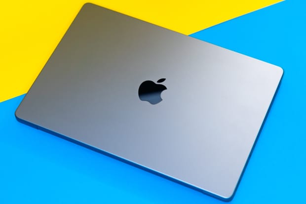 À espera de novos Macs? Afinal só chegam em 2023...