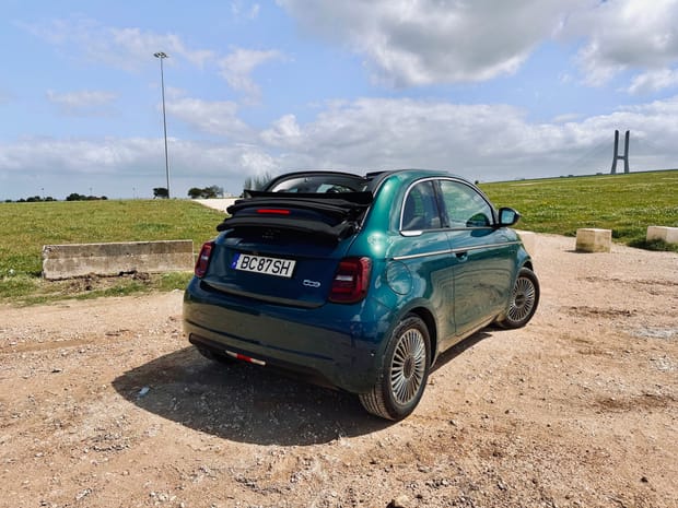 Análise FIAT 500e Cabrio - A agridoce vida italiana