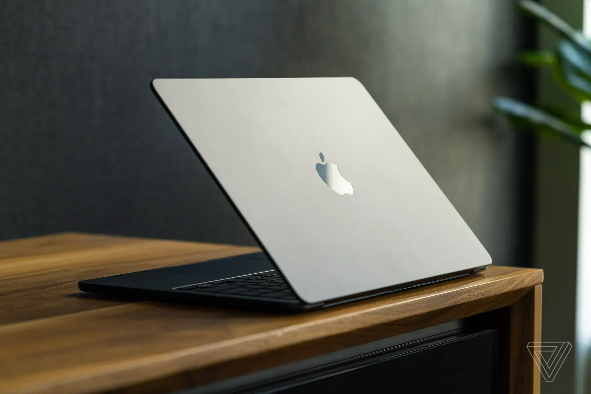 Estão no ar as primeiras reviews do novo MacBook Air com M2